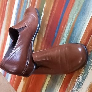 Munro,propersize,perfect fit  loafers shoes  women. Size 8ww